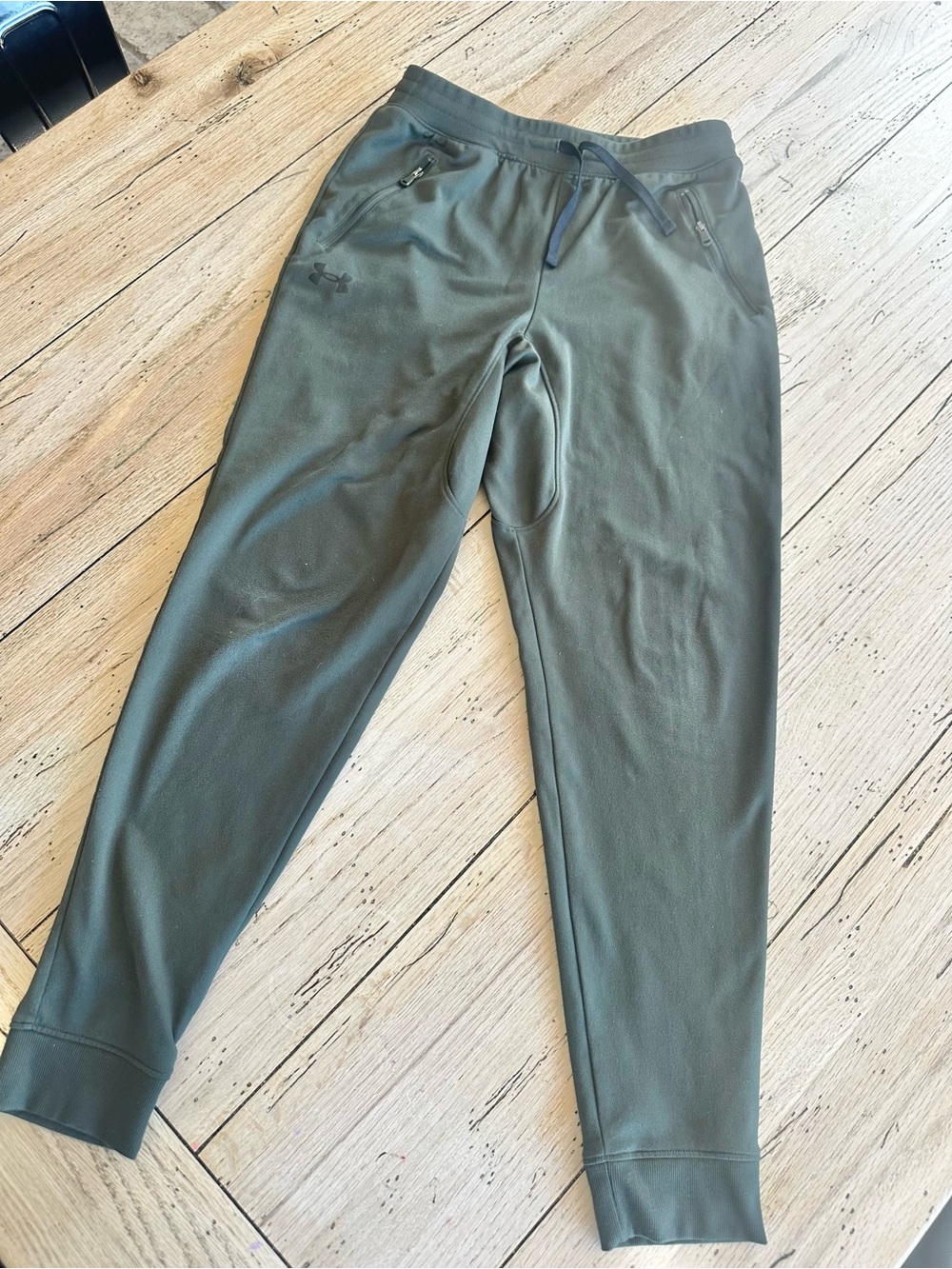 Under Armour Youth Olive Jogger Sweatpants with Zipper Pockets